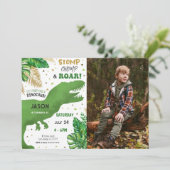 Bewerkbare Dinosaurus Verjaardagsfeestfoto Kaart (Staand voorkant)