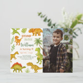 Bewerkbare Dinosaurus Verjaardagsfeestfoto Kaart (Staand voorkant)