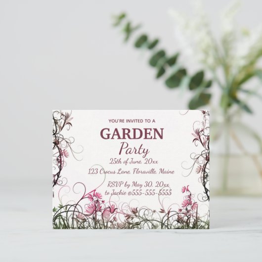 Bewerkbare Floral Garden Party Uitnodiging Briefkaart (Staand voorkant)