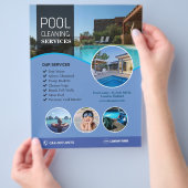 Bewerkbare flyer voor poolreinigingsservice (Hand)