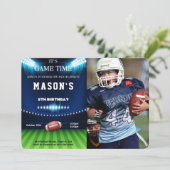 Bewerkbare Football Verjaardagsfotouitnodiging Kaart (Staand voorkant)