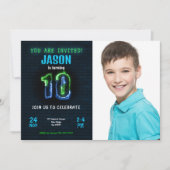 Bewerkbare foto uitnodiging voor jongensverjaardag (Voorkant)