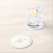 Bewerkbare glam faux goud glitter bruiloft monogra ronde kartonnen onderzetter (Insitu)