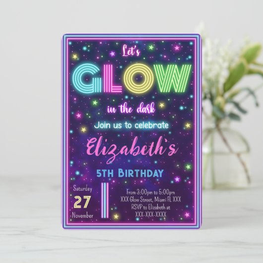 Bewerkbare Glow Uitnodiging (Staand voorkant)