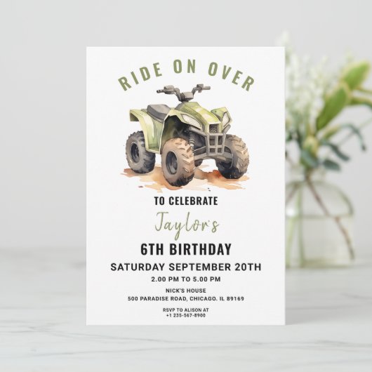 Bewerkbare groene ATV fiets verjaardagsuitnodiging Kaart (Staand voorkant)