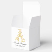 BEWERKBARE KLEUREN Een Monogram Een Crest Favor Bo Bedankdoosjes (Geopend)