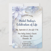 Bewerkbare Lichtblauwe Bloemen Viering van het Lev Kaart (Voorkant)