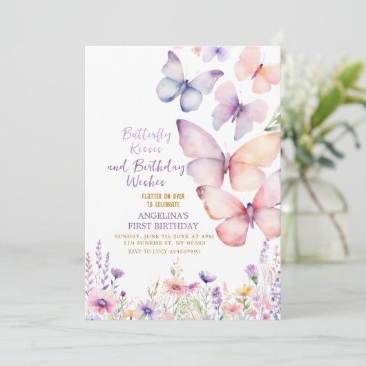 bewerkbare meisje vlinder verjaardag uitnodiging (Staand voorkant)