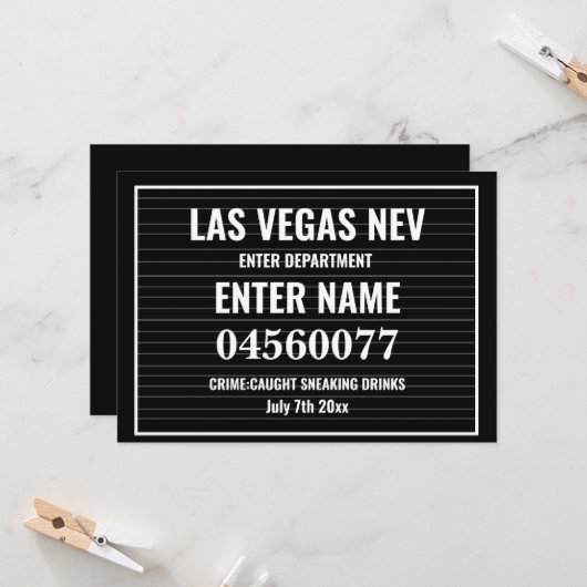 Bewerkbare Mugshot Sign Board-Sjabloon Kaart (Voorkant / Achterkant in situ)