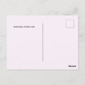 Bewerkbare pastel roze rozenblaadjes bruiloft uitg briefkaart (Achterkant)