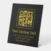 Bewerkbare QR-code & tekstsjabloon | Zwart & Goud Reclamebord Met Voetstuk (Voorkant)