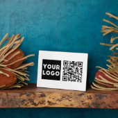 Bewerkbare QR-code & uw bedrijfslogo of afbeelding Fotoplaat (Zijkant)