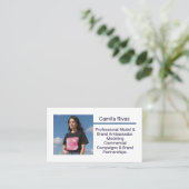 Bewerkbare Sjabloon Trendy Model Brand Ambassador Visitekaartje (Staand voorkant)