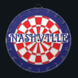 (bewerkbare tekst) NASHVILLE TN White Red Navy Blu Dartbord<br><div class="desc">NASHVILLE TN Wit, Rood, En Navy Blauw Gekleurde Dart Board Game Inclusief 6 Brass Darts (kan personaliseren met uw keuze van de tekst) 🎯Laat het me weten als u extra vragen en omdat de klantenondersteuning van Zazzle behandelt de klantervaring u Zazzle klantenondersteuning kan bereiken via chat, telefoon of e-mail zoals...</div>