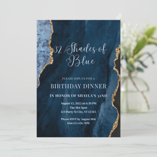 Bewerkbare tinten van blauwe uitnodiging, blauw en kaart (Staand voorkant)