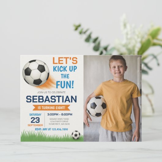 Bewerkbare Voetbal Verjaardagsfoto Kaart (Staand voorkant)