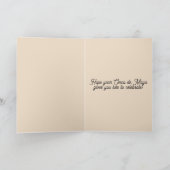 Bewerkbare Vrouw Met Pet en Bloemen Cinco de Mayo Kaart (Binnen)