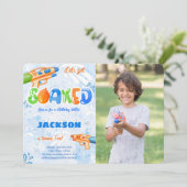 Bewerkbare waterpistool foto uitnodigingen  (Staand voorkant)