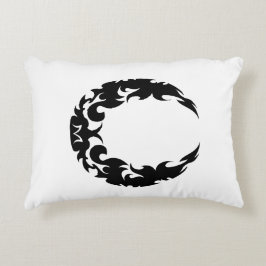 Bewitching Black Crescent Moon Silhouette Accent Kussen