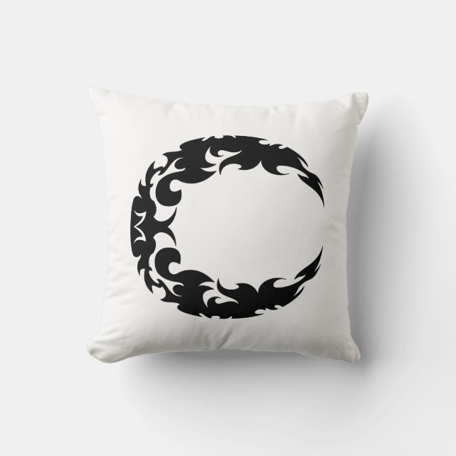 Bewitching Black Crescent Moon Silhouette Kussen (Voorkant)