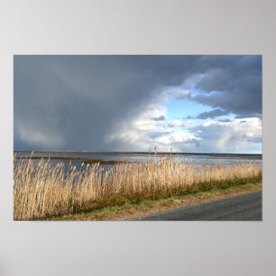 bewolkt dag waterschap Poster