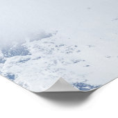 Bewolkte bergen poster (Hoek)