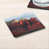 Bewolkte Coffee Pot Rock in Sedona Arizona Kartonnen Onderzetters (Schuin)
