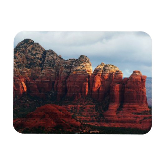Bewolkte Coffee Pot Rock in Sedona Arizona Magneet (Horizontaal)