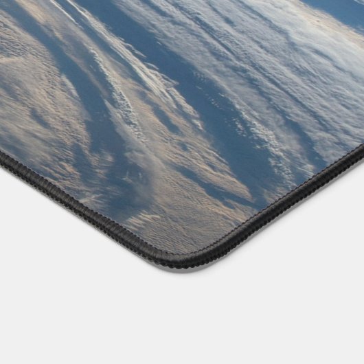 Bewolkte formaties in de Zuid-Indische Oceaan. Bureaumat (Hoek)