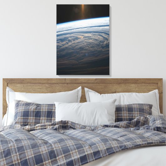 Bewolkte formaties in de Zuid-Indische Oceaan. Canvas Afdruk (Insitu (Slaapkamer))