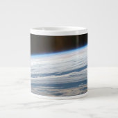 Bewolkte formaties in de Zuid-Indische Oceaan. Grote Koffiekop (Voorkant)