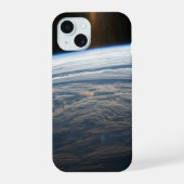 Bewolkte formaties in de Zuid-Indische Oceaan. iPhone 15 Case (Achterkant)