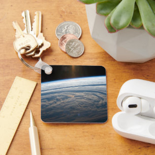 Bewolkte formaties in de Zuid-Indische Oceaan. Sleutelhanger