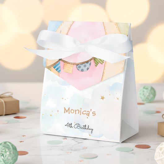 Bewolkte lucht hete luchtballonnen kinderen verjaa bedankdoosjes