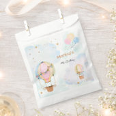 Bewolkte lucht hete luchtballonnen kinderen verjaa bedankzakje (Geknipt)