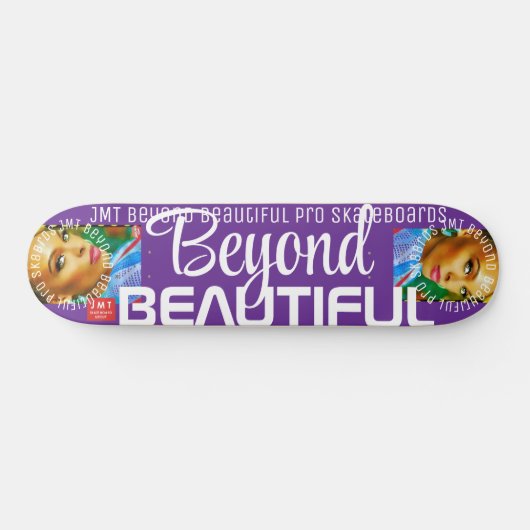 BEYOND BEAUTIFUL. Skateboard (Horizontaal)