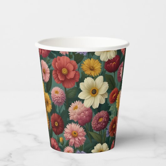 "Beyond Convenience: De milieueffecten van P Papieren Bekers (Voorkant)