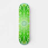 Beyond Living Green - - - Gepersonaliseerd Skateboard (Voorkant)