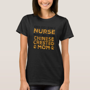 Bezig als verpleegster van de hond - Chinese gemen T-shirt