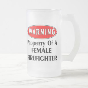 Bezit van een brandweerman van een Vrouw Matglas Bierpul