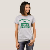 Bezit van Ierse Terriers, vrouwen T-shirt (Voorkant volledig)