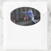Bezoek de Vietnam Memorial Wall, Washington DC. Ovale Sticker (Tas)