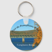 Bezoek PA Wilds Picturesque Souvenir Casey Bridge Sleutelhanger (Voorkant)