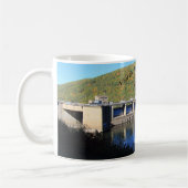 Bezoek PA Wilds Picturesque Souvenir Kinzua Dam Koffiemok (Links)