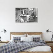 Bezoekers buiten een Lazy F Ranch Bldg Canvas Afdruk (Insitu (Slaapkamer))