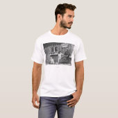 Bezoekers buiten een Lazy F Ranch Bldg T-shirt (Voorkant volledig)