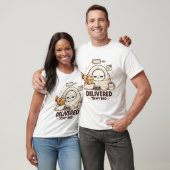Bezorgd aan mijn bed – Grappig lui T-shirt (Unisex)