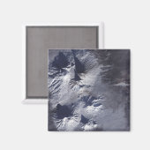 Bezymianny Volcano vertoont een bescheiden pluim Magneet (Voorkant / Achterkant)