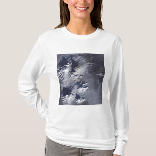 Bezymianny Volcano vertoont een bescheiden pluim T-shirt (Voorkant)