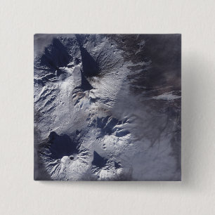 Bezymianny Volcano vertoont een bescheiden pluim Vierkante Button 5,1 Cm